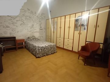 Venta casa 6 ambientes Excelente ubicacion
