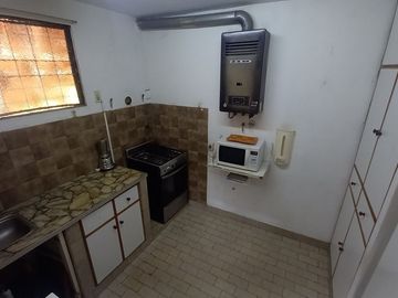 Venta casa 6 ambientes Excelente ubicacion