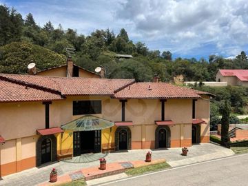 Edificio en venta en Barrio Escobar