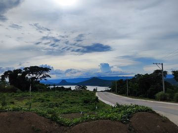 712 sqm Residential Lot For Sale in Brgy. Palsara, Balete, Batangas- EA