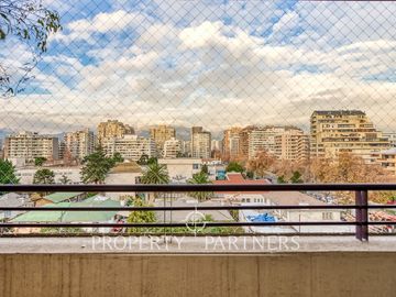 Amplio y soleado departamento orientación NorOriente