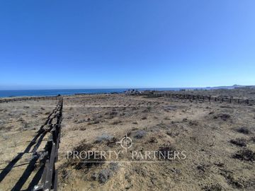 Espectacular terreno con vista al mar en Condominio Morrillos Norte 2