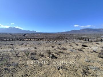 Espectacular terreno con vista al mar en Condominio Morrillos Norte 2