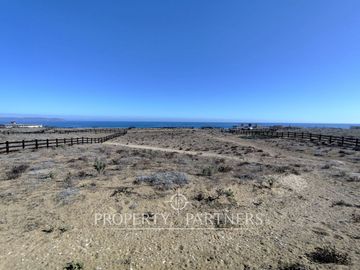 Espectacular terreno con vista al mar en Condominio Morrillos Norte 2