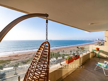 Lindo departamento primera línea con vista despejada a toda la bahia