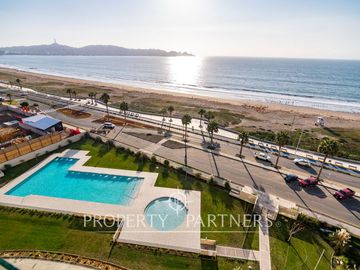 Lindo departamento primera línea con vista despejada a toda la bahia