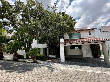 Casa en Venta, Prado Largo, Zona Esmeralda