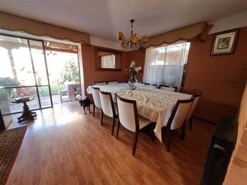 Casa en Venta en San Carlos de Peñalolén