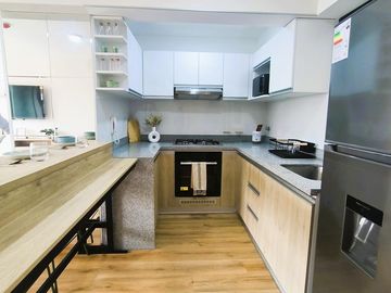 VENTA DE DEPARTAMENTO DE 2 DORM.    ESTUDIO EN SANTA BEATRIZ