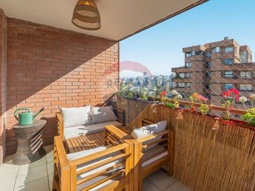 Departamento Duplex, Las Condes 3D+3B+2E+1B