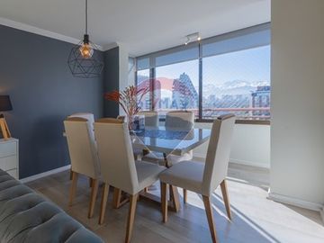 Departamento Duplex, Las Condes 3D+3B+2E+1B