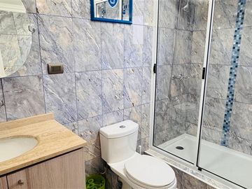 Casa en Venta en VILLA LOS CANTAROS QUILICURA