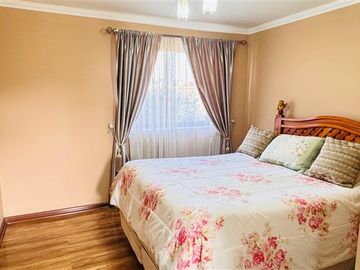 Casa en Venta en VILLA LOS CANTAROS QUILICURA