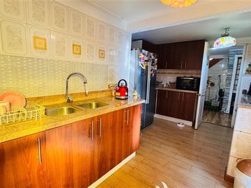 Casa en Venta en VILLA LOS CANTAROS QUILICURA