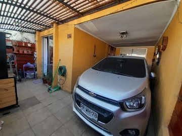 Casa en Venta en PASAJE TOKIO