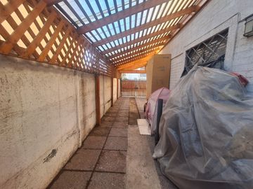 LINDA CASA EN VENTA, UBICADA EN MAIPÚ