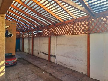 LINDA CASA EN VENTA, UBICADA EN MAIPÚ