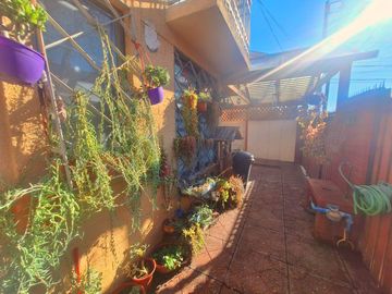 LINDA CASA EN VENTA, UBICADA EN MAIPÚ
