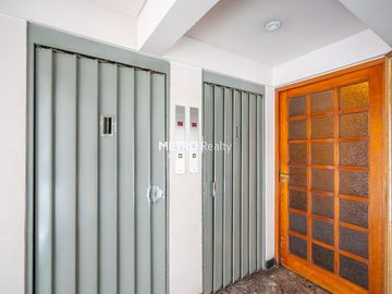 Departamento 2 ambientes en Venta en Caballito