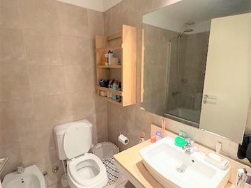 ESPECTAC 2 AMB DE REVISTA 60,77 MTS FTE BCON TZA 2ºBCON BAÑO TOIL PISC PARR