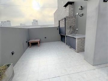 ESPECTAC 2 AMB DE REVISTA 60,77 MTS FTE BCON TZA 2ºBCON BAÑO TOIL PISC PARR