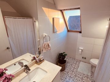 CASA TOP ONE EN CONDOMINIO 5D4B PISCINA EN ALTO MACUL