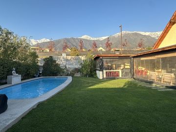 CASA TOP ONE EN CONDOMINIO 5D4B PISCINA EN ALTO MACUL