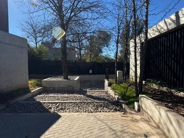 Casa en  Venta 3 Dormitorios 3 Baños en Housing