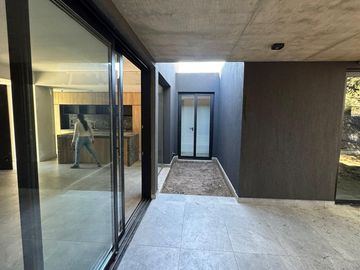 Casa en  Venta 3 Dormitorios 3 Baños en Housing