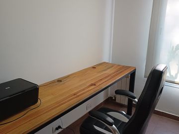 Excelente casa en Temperley 4 dormitorios cochera y piscina!!