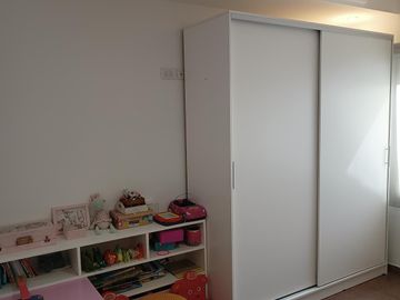 Excelente casa en Temperley 4 dormitorios cochera y piscina!!