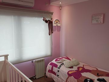 Excelente casa en Temperley 4 dormitorios cochera y piscina!!