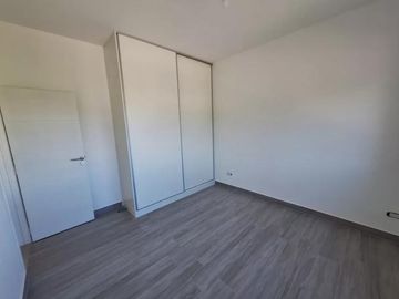 VENTA Casa Pilar Del Este Santa Elisa-Losa Radiante-ESCRITORIO-Moderna-Pileta-Estrenar-FEB 26