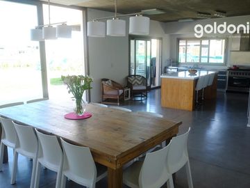 Casa - Nuevo Quilmes