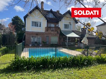 Casa en venta en el Establo