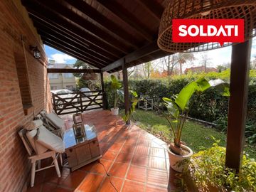 Casa en venta en el Establo