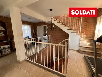 Casa en venta en el Establo
