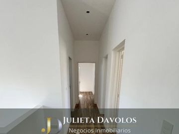 Casa en  Venta Aguas Privadas Barrio Naudir