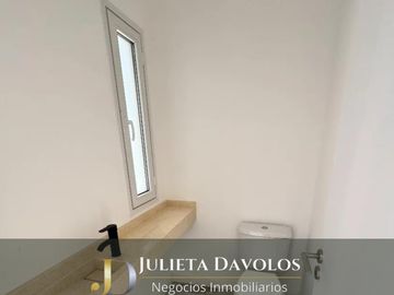 Casa en  Venta Aguas Privadas Barrio Naudir