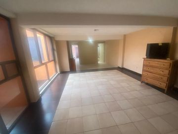 SE VENDE CASA EN SANTA CECILIA, COYOACAN.