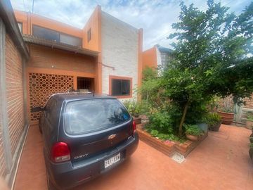 SE VENDE CASA EN SANTA CECILIA, COYOACAN.