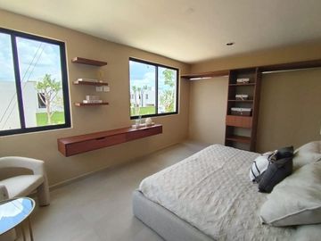 CASA EN VENTA, EN PRIVADA ZONA CAUCEL MÉRIDA YUCATÁN