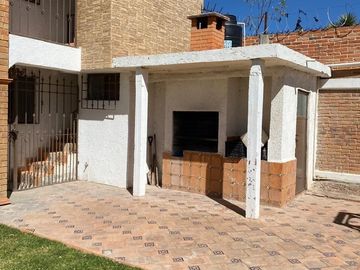 CASA EN VENTA EN REAL DEL POTOSI