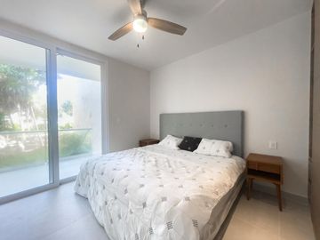 DEPARTAMENTO EN VENTA DE 2 HABITACIONES EN AKUMAL, QROO. LB 157