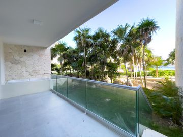 DEPARTAMENTO EN VENTA DE 2 HABITACIONES EN AKUMAL, QROO. LB 157