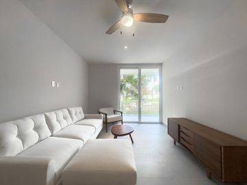 DEPARTAMENTO EN VENTA DE 2 HABITACIONES EN AKUMAL, QROO. LB 157