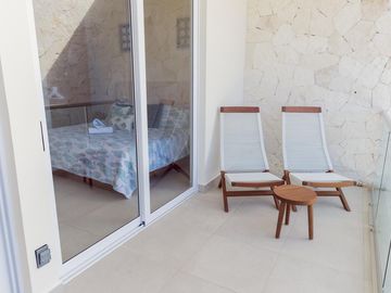 DEPARTAMENTO EN VENTA DE 2 HABITACIONES EN AKUMAL QROO. LB 181