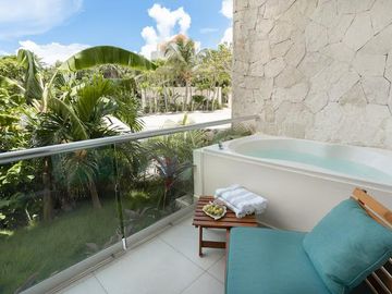 Departamento en Venta de 2 habitaciones Akumal Qroo. LB 327