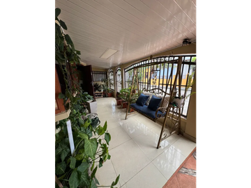 LAS MAÑANITAS / LAS AMERICAS / 187M / 3 HABITACION / TERRAZA