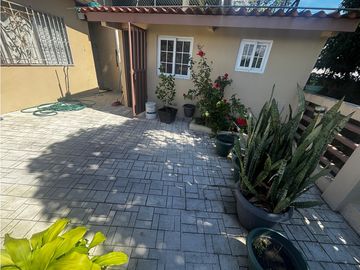 ALTOS DEL CRISOL ll / 2 HABITACIONES / AMPLIO PATIO CON TERRAZA JC